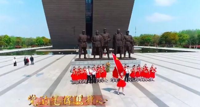 超级闪躲游戏