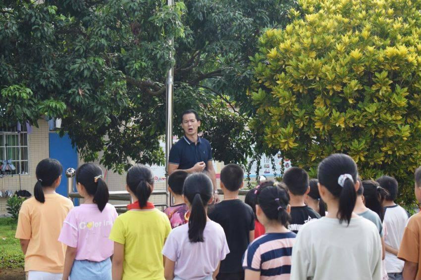 空调一打开漏电开关就跳闸再把漏电开关打上就不跳,空调正常运行是什么问题?-有问必答平台