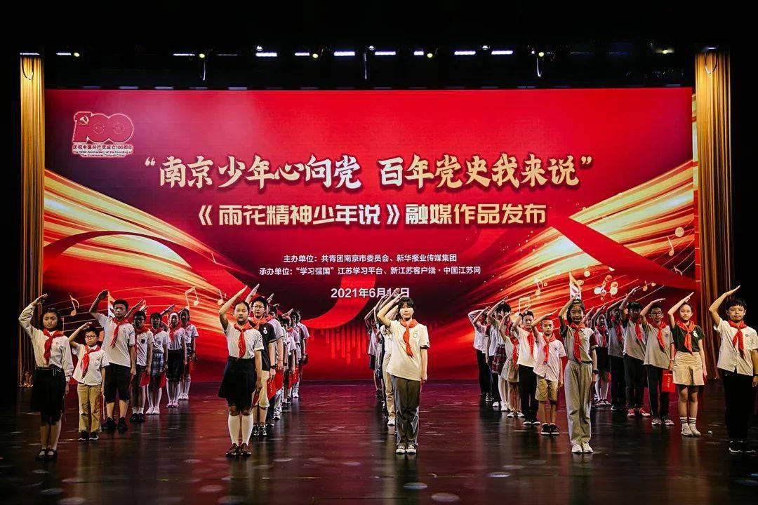 麦片里加1个鸡蛋，不熬粥不煮饭，简单一做，出锅孩子就流口水了游戏画面